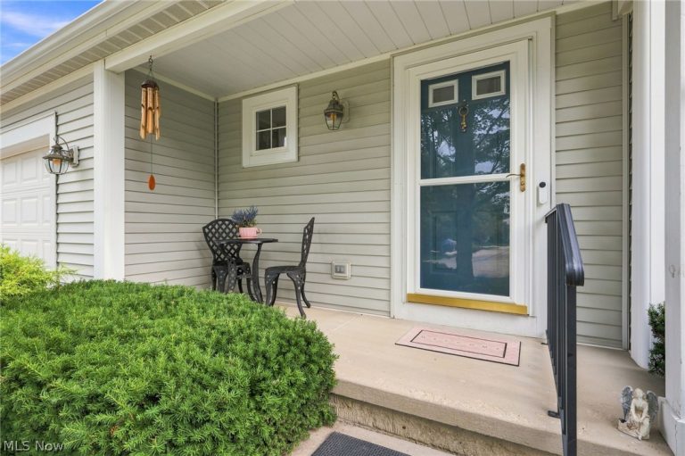 7779 Gresham Lane, Hudson, OH - Photo 3