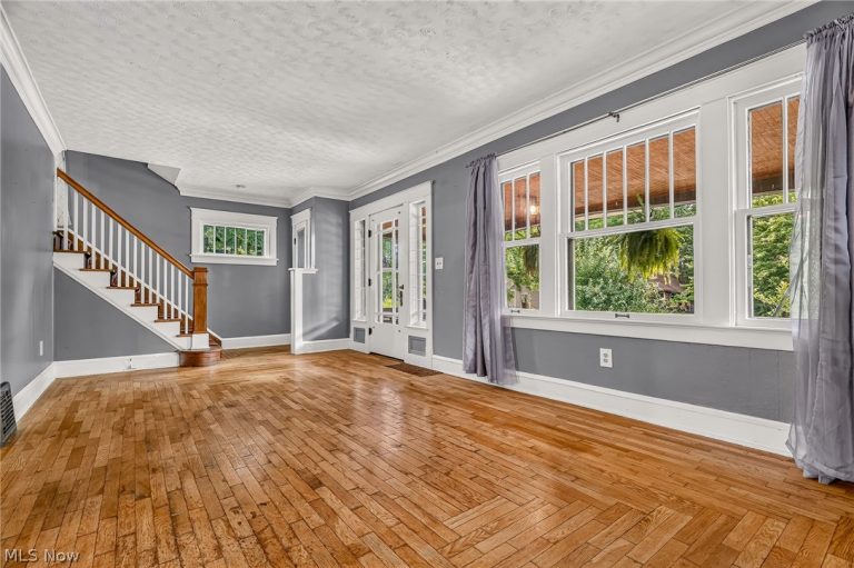 278 Prospect Road, Berea, OH - Photo 5