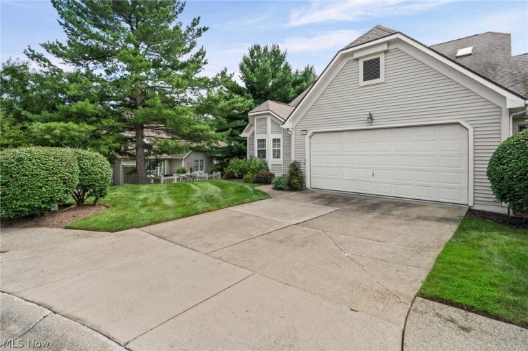 441 Shannon Drive, Wadsworth, OH - Photo 2