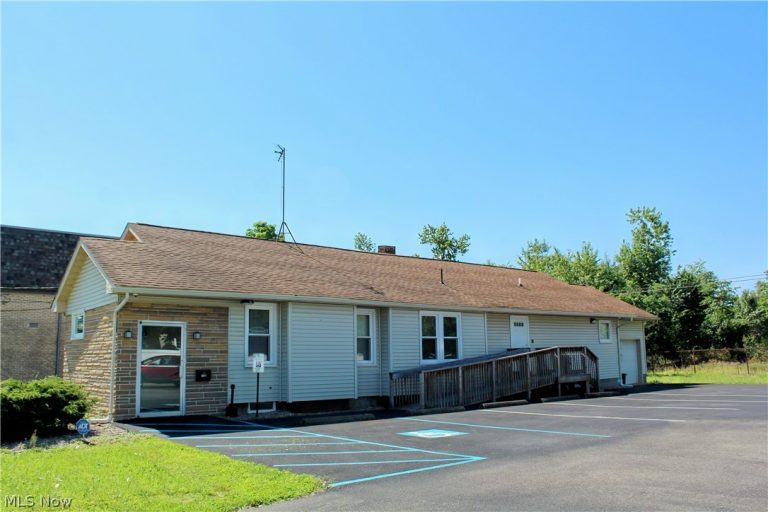 1455 Parkman Road, Warren, OH, 44485
