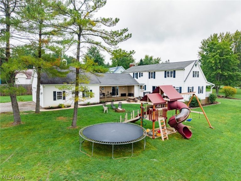 357 State Road, Warren, OH - Photo 8