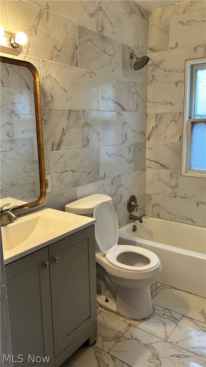 16122 Greyton Road, East Cleveland, OH - Photo 8