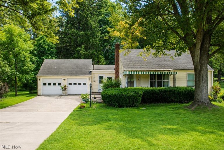 6517 Lear Nagle Road, North Ridgeville, OH - Photo 2