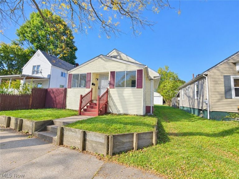 1271 Nestor Avenue, Akron, OH - Photo 4