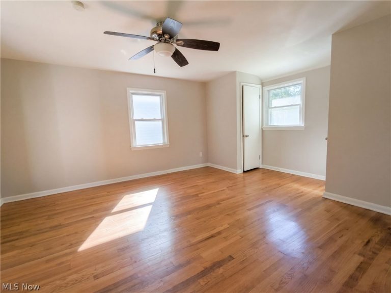 3659 Fenley Road, Cleveland, OH - Photo 4