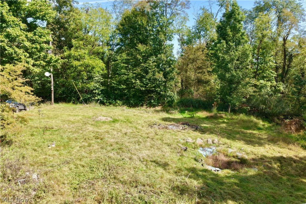 27601 Township Road 47, Coshocton, OH