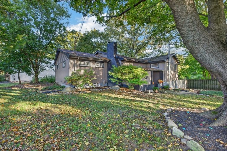 38565 Sugar Ridge Road, North Ridgeville, OH, 44039