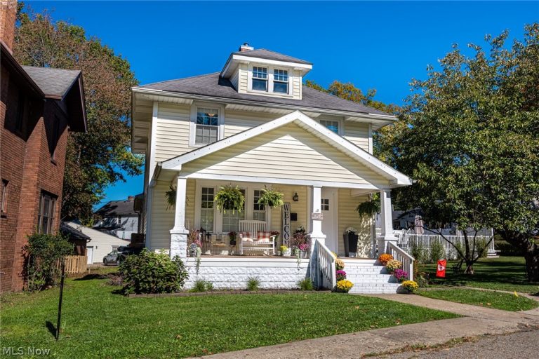 1520 Prospect Street, Coshocton, OH, 43812