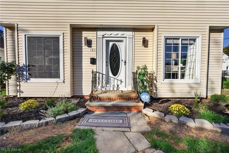 185 Gould Avenue, Bedford, OH - Photo 3