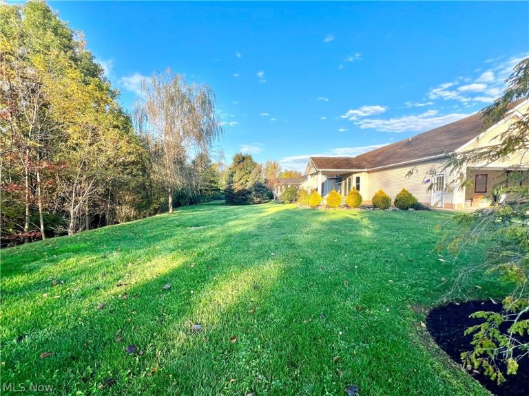 6780 Shiloh Street, Canton, OH - Photo 2