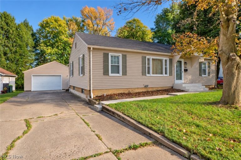 364 25th Street, Massillon, OH - Photo 2