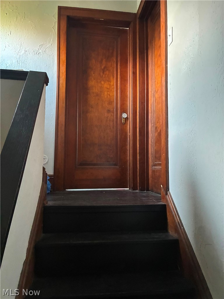 6308 Kenyon Avenue, Cleveland, OH - Photo 8