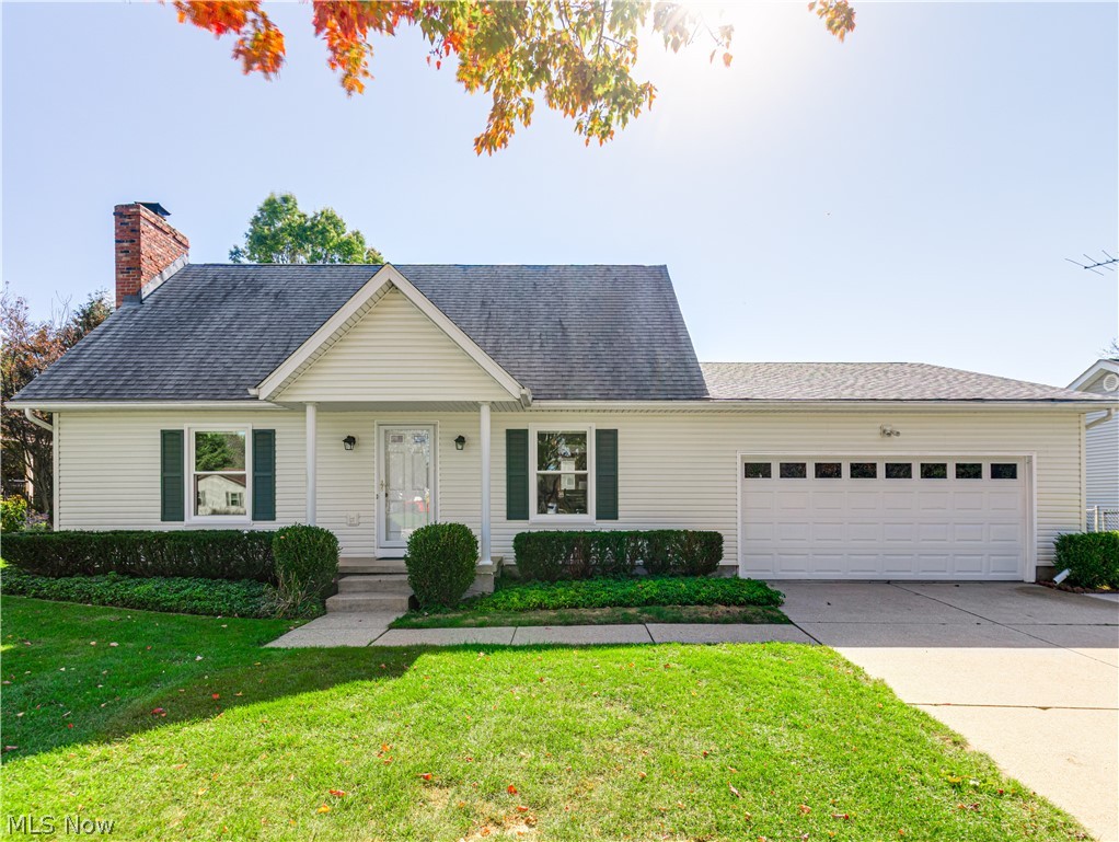 322 Rivermoor Drive, Mogadore, OH