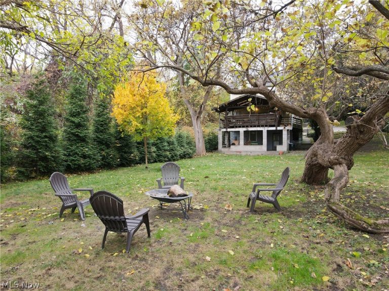 2863 11th Street, Cleveland, OH - Photo 5