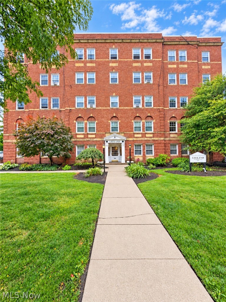 15820 Van Aken Boulevard #504, Shaker Heights, OH, 44120