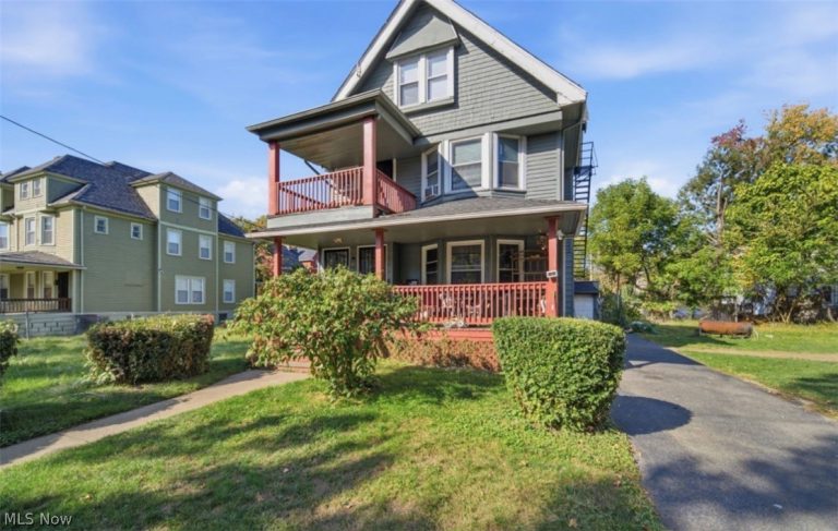 10305 Ostend Avenue, Cleveland, OH - Photo 2