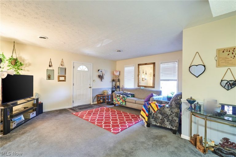 723 & 725 Cleveland Avenue, Mogadore, OH - Photo 4