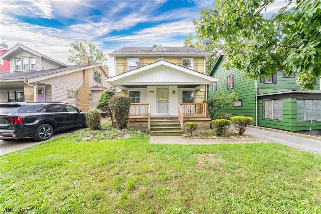 3258 Silsby Road, Cleveland Heights, OH