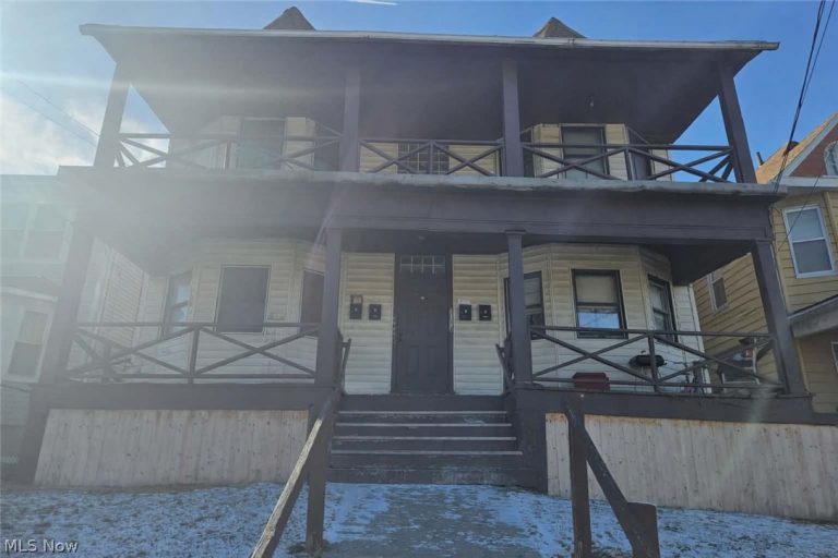 6100 Hough Avenue, Cleveland, OH, 44103