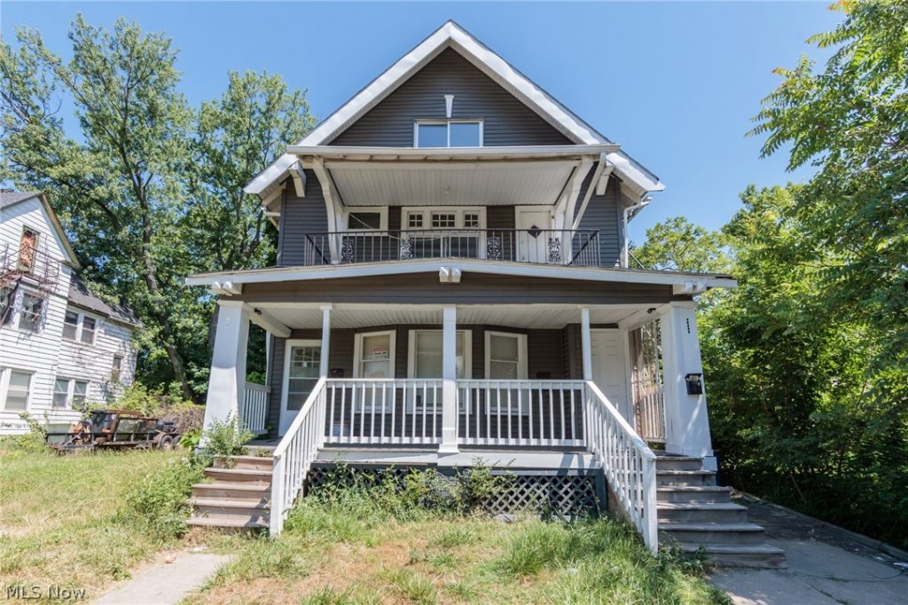 10937-10929 Massie Avenue, Cleveland, OH