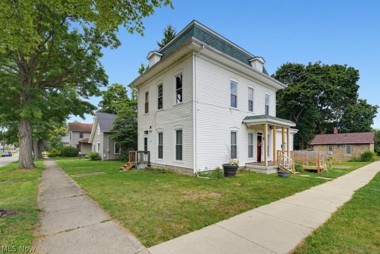 140 Walnut Street, Ravenna, OH - Photo 3