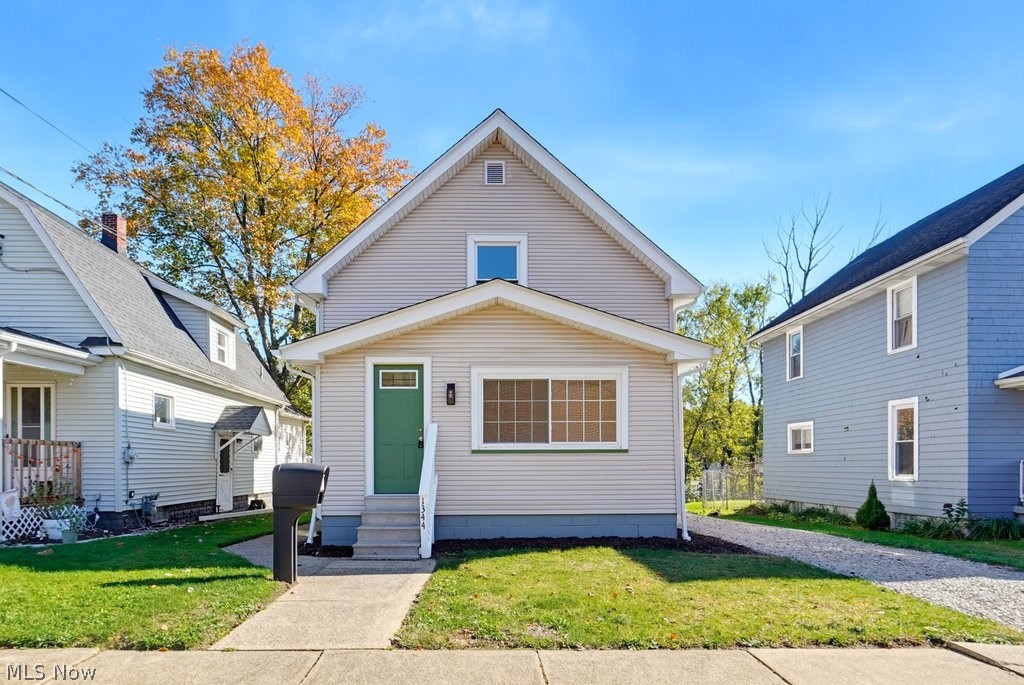 1344 Glenwood Avenue, Massillon, OH