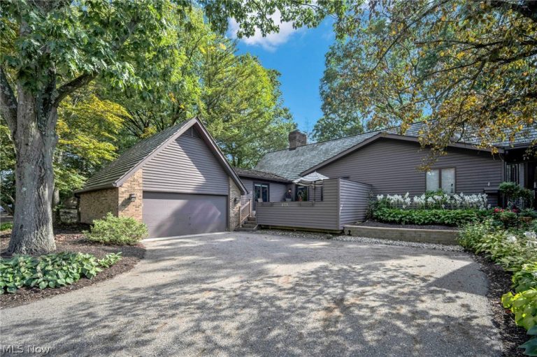 6131 Cedar Lane, Canton, OH, 44708