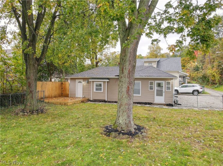 2605 Short Street, Lakemore, OH - Photo 3