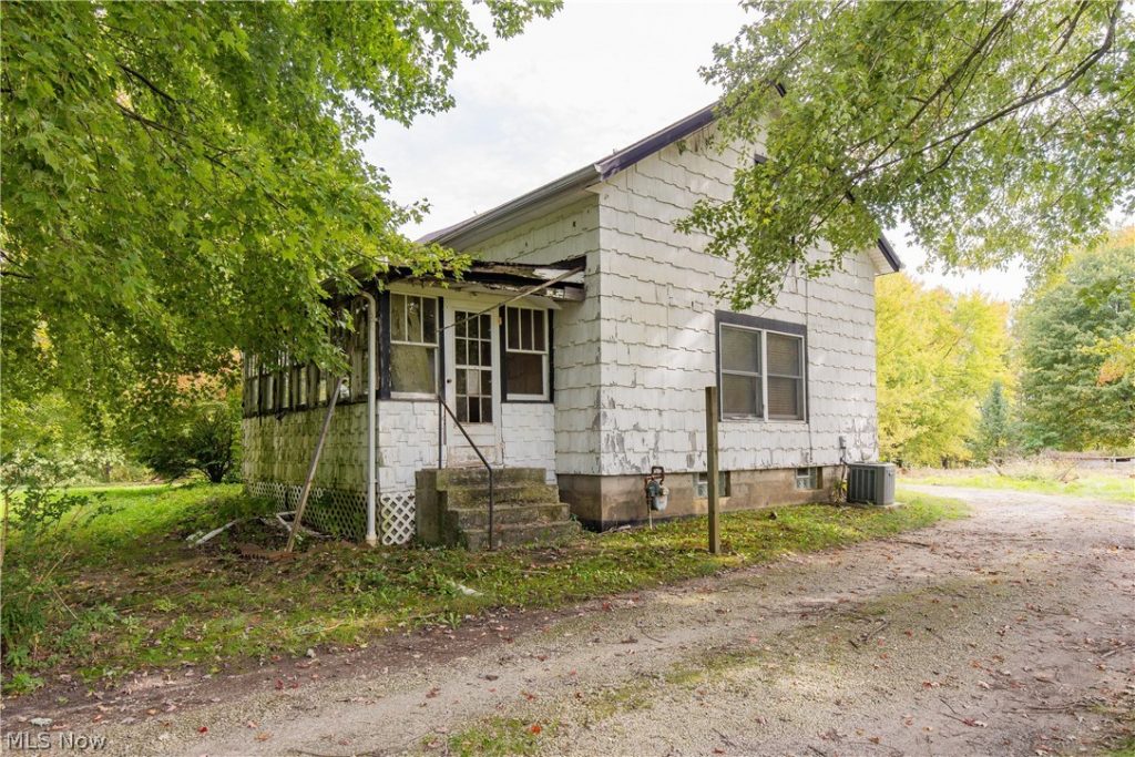 4280 Sandy Lake Road, Ravenna, OH