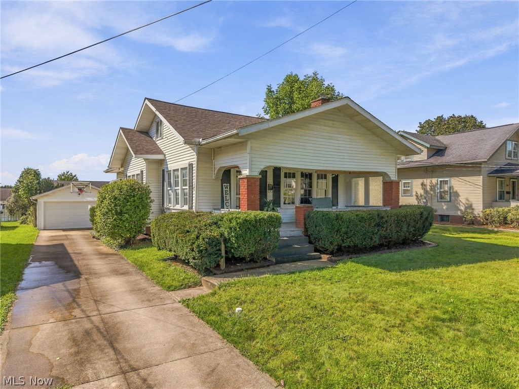 324 Woodrow Street, North Canton, OH