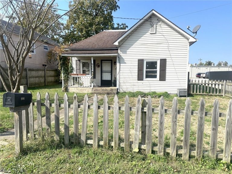 906 Neal Street, Parkersburg, WV, 26101