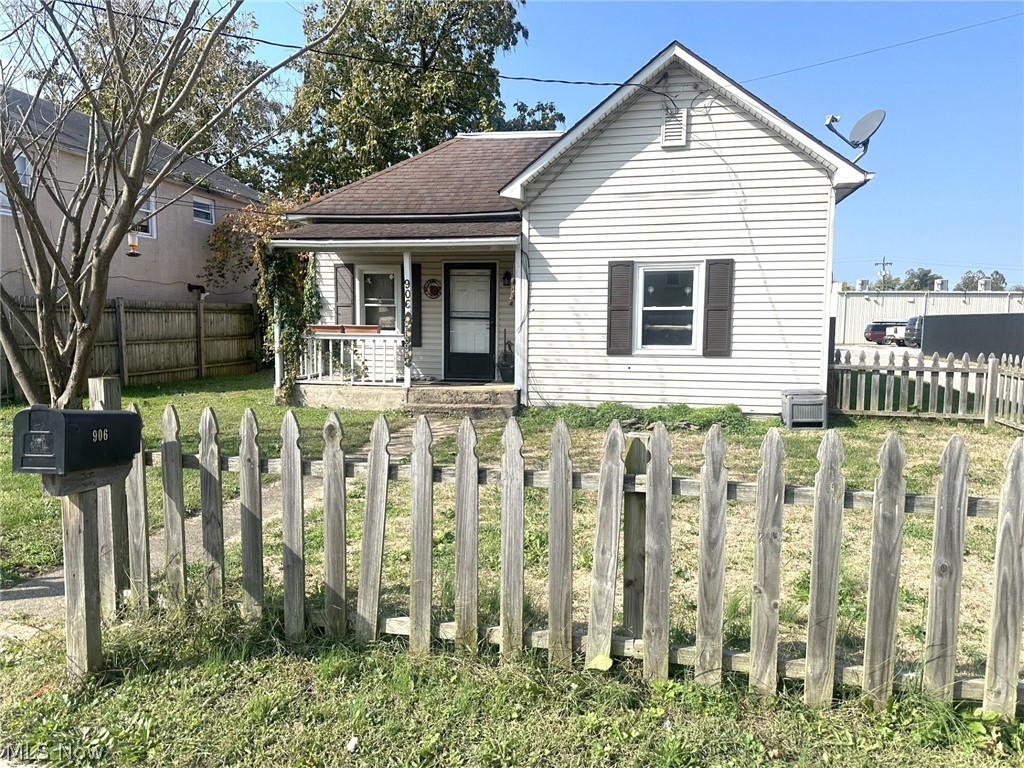 906 Neal Street, Parkersburg, WV