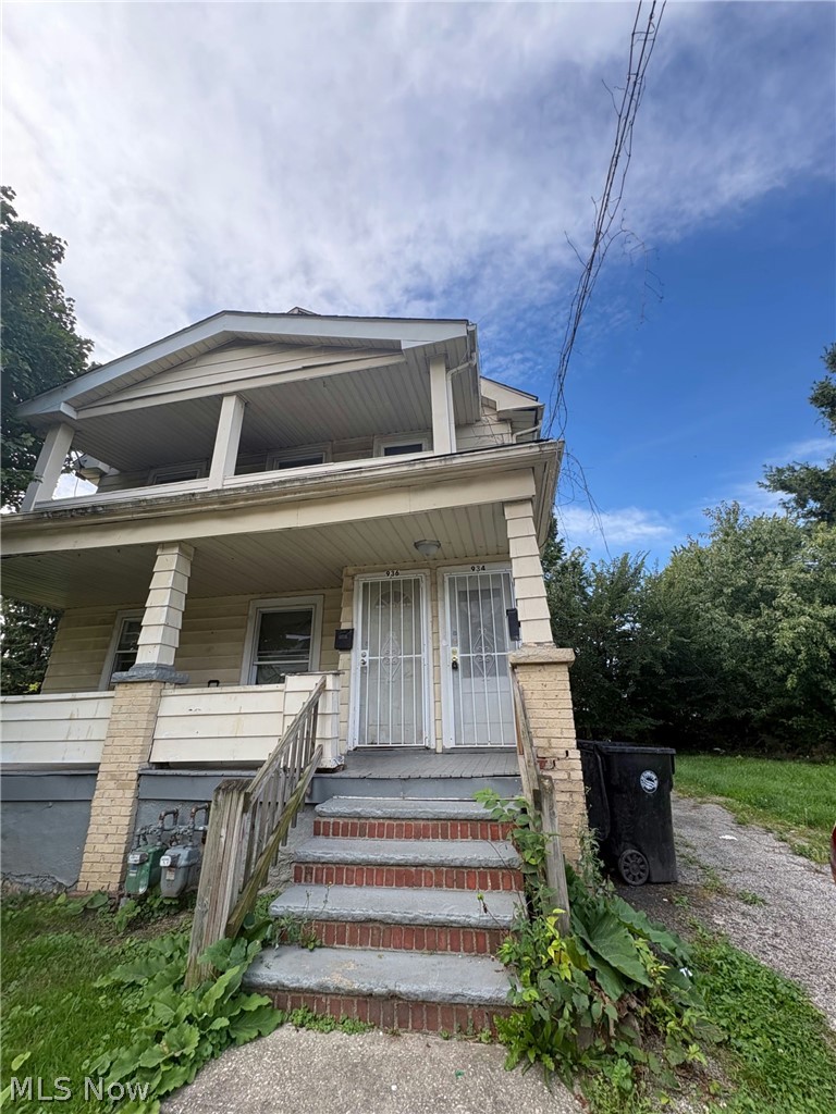 934 Alhambra Road, Cleveland, OH, 44110