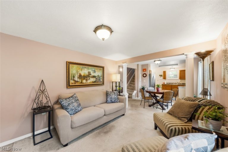 5806 Madison Avenue, Cleveland, OH - Photo 8