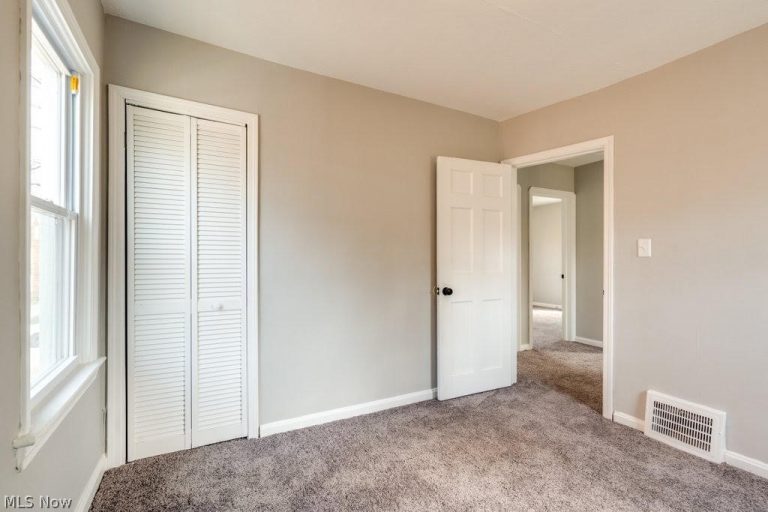 16812 Talford Avenue, Cleveland, OH - Photo 8