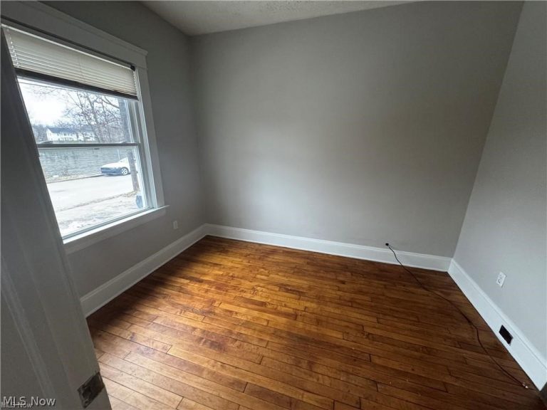 3733 14th Street, Cleveland, OH - Photo 8