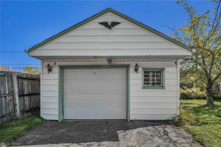 4497 145th Street, Cleveland, OH - Photo 8