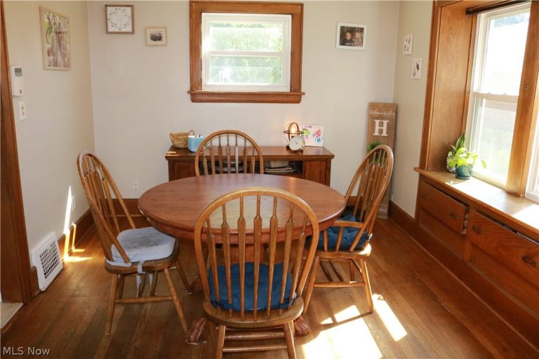 1567 Glenmount Avenue, Akron, OH - Photo 3