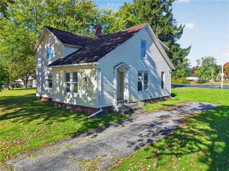 472 Detroit Street, Conneaut, OH - Photo 3
