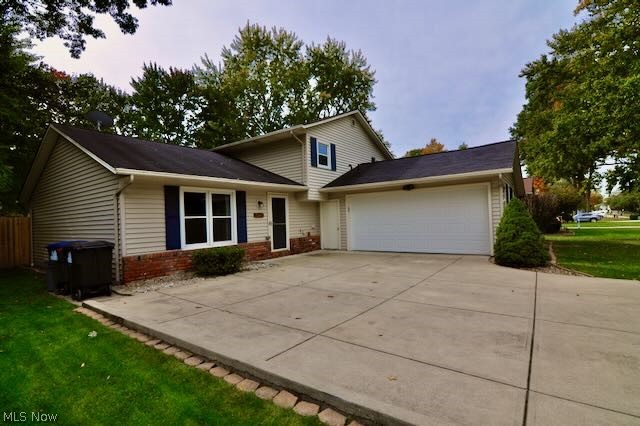3940 Canterbury Drive, Brunswick, OH - Photo 2