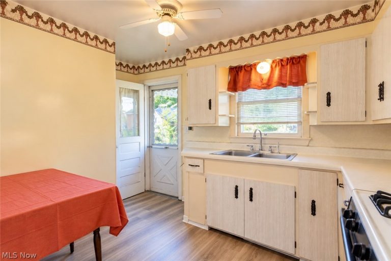 1407 19th Street, Canton, OH - Photo 6