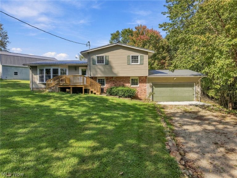7011 Kensington Road, Carrollton, OH, 44615