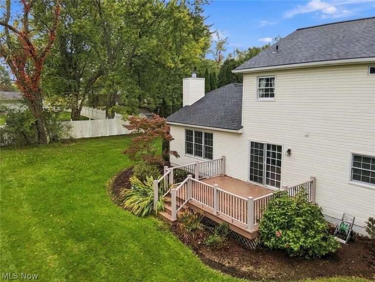 1126 Lanner Street, North Canton, OH - Photo 4