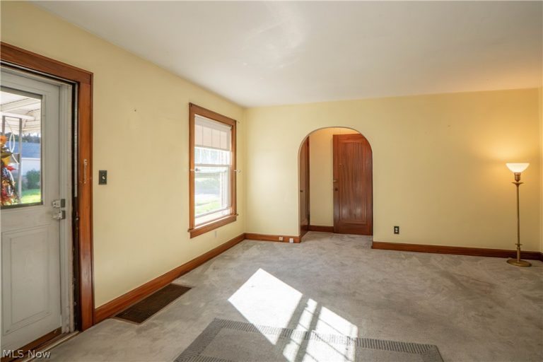 3609 Westview Avenue, Canton, OH - Photo 8