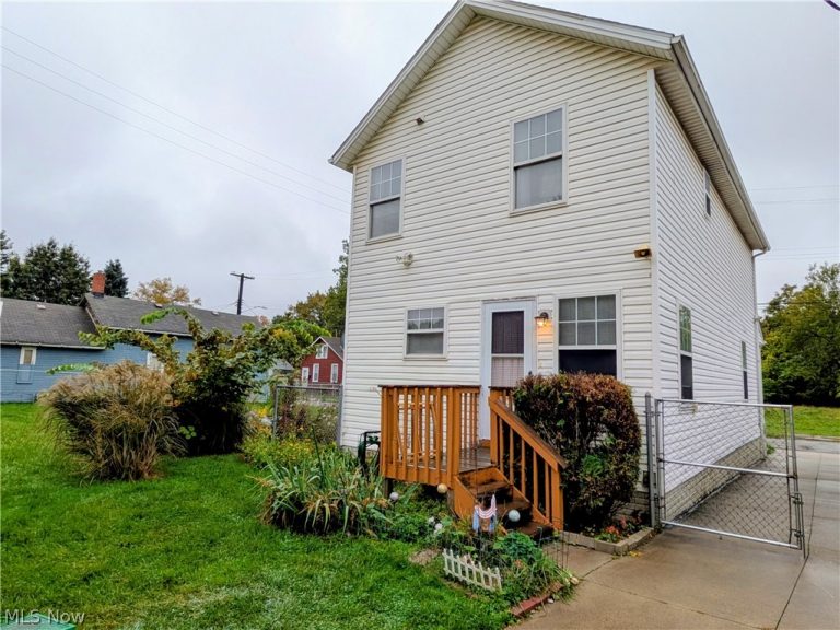3093 Otokar Avenue, Cleveland, OH - Photo 6