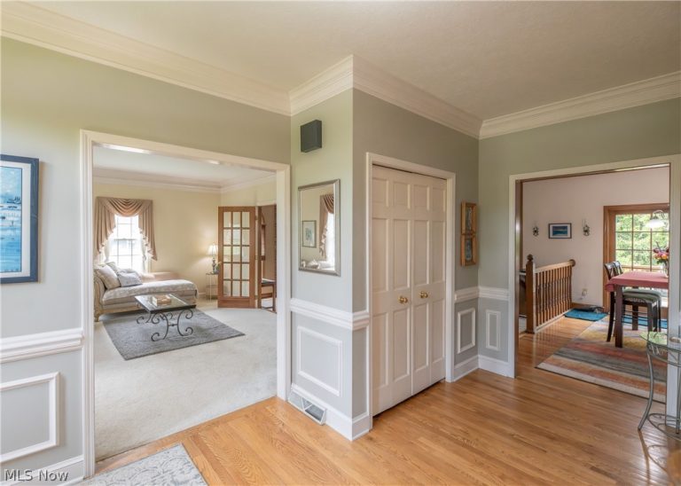 23 Brandywine Drive, Hudson, OH - Photo 8