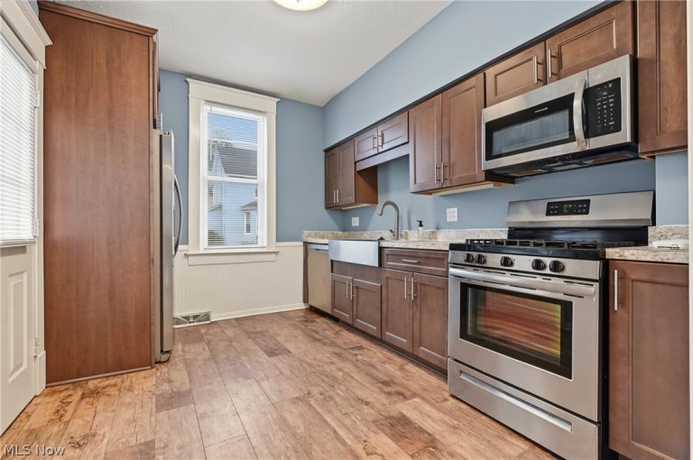 337-339 15th Street, Sebring, OH - Photo 8