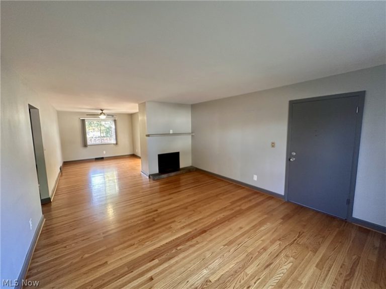 114 Greencrest Terrace #D, Akron, OH - Photo 2