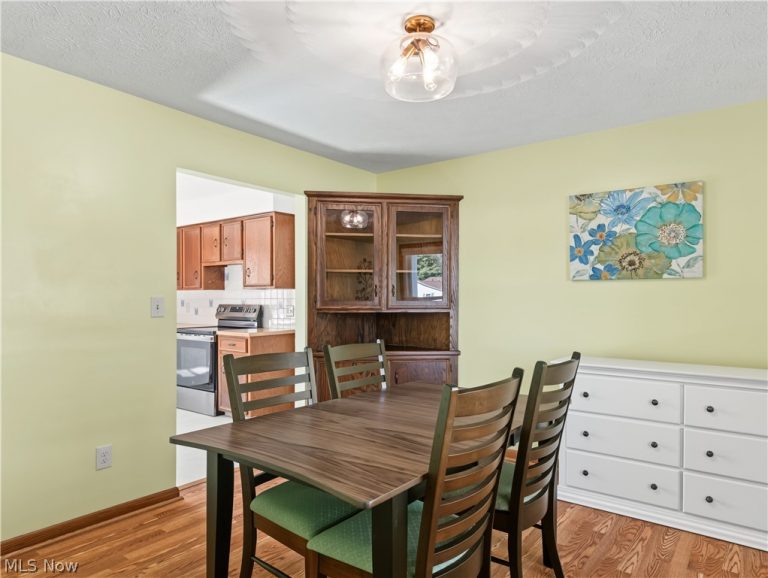 322 Rivermoor Drive, Mogadore, OH - Photo 6