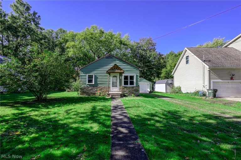 755 17th Street, Sebring, OH - Photo 4